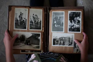 Estate Sale Secrets: Hidden Fortunes in Your Parents' 'Worthless' Items