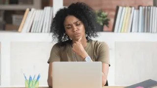 Executive Assistants Or In-House Employees: Which Is Right For You?