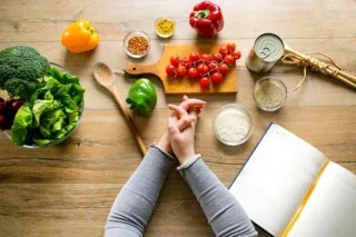 [Nicole] Hướng dẫn ăn uống lành mạnh - Lê Công Hiệp