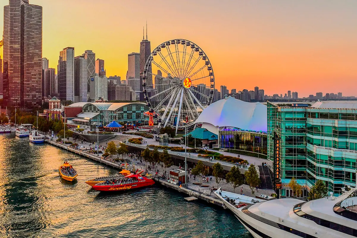 🚗 Skyline & Shorelines: Epic Chicago Stops Along the Circle Tour Route