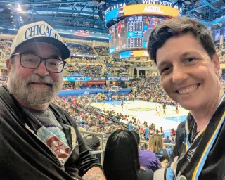 Family Adventure in Chicago: Scenic Drives, City Sights & Courtside Fun