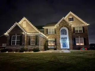 The Holiday Countdown: Securing Your Christmas Light Installation Before the Rush