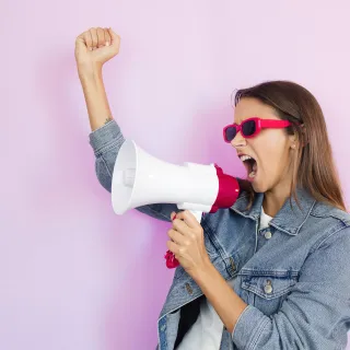 Stop Trying to Be Seen by Everyone.