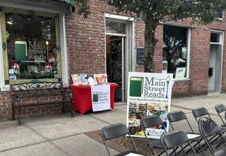 📚 Books, Coffee & Southern Charm: Why Main Street Reads is Summerville’s Storybook Gem