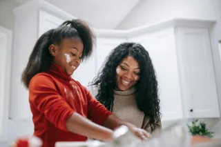 6 Ways Your Kids Can Help in the Kitchen