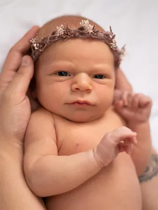 How Much Breastmilk Does Baby Need? 