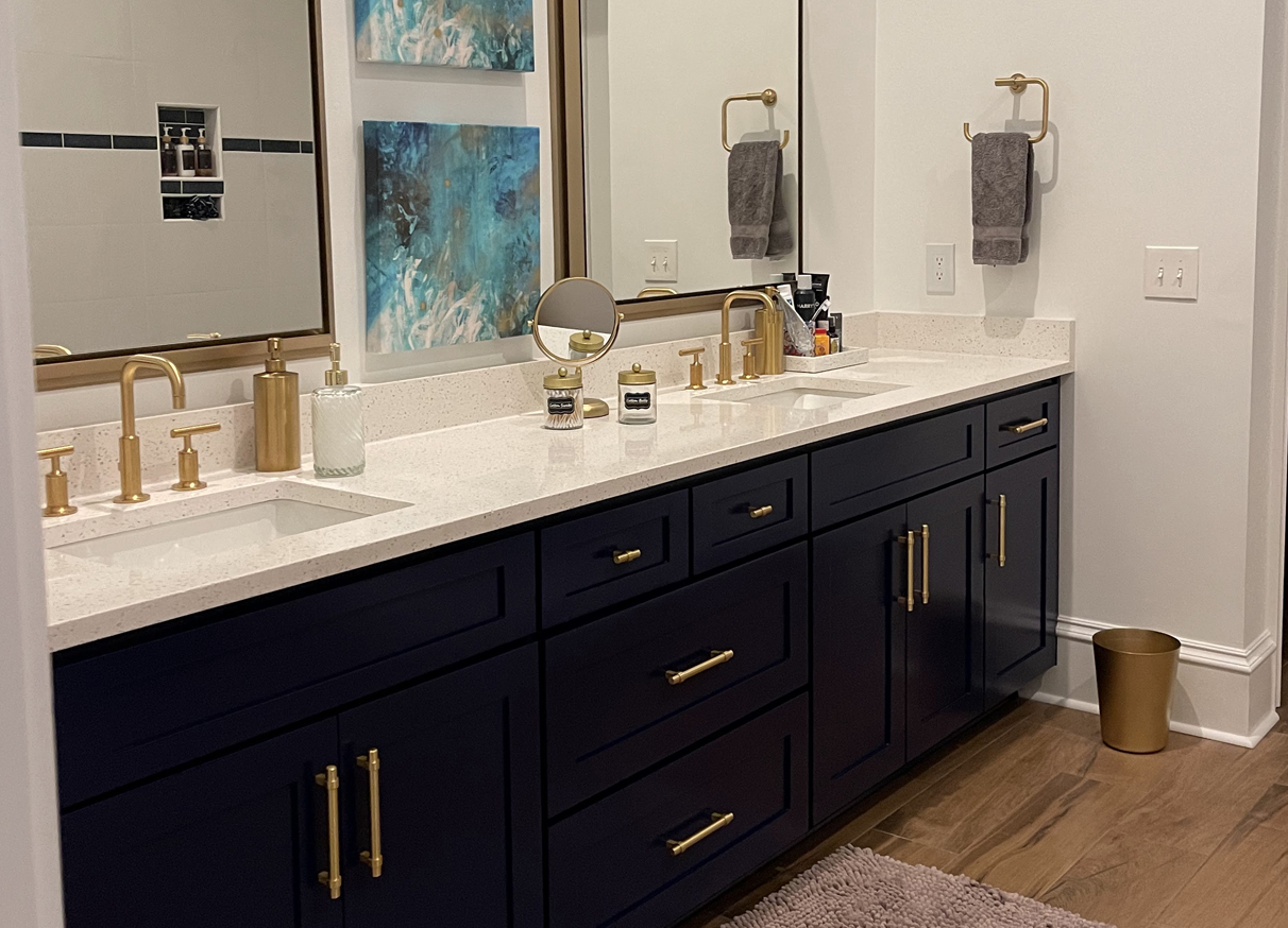 Maximize Function and Style in Small Bathroom Remodels