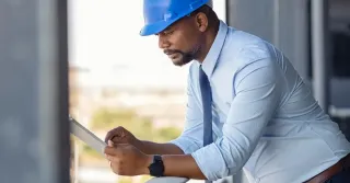 5-Minute Guide: Top 10 Emerging Workplace Safety Strategies & Tech