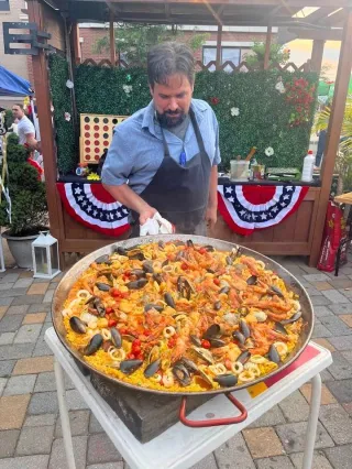 Exploring the Art of Paella: A Guide to Spain's Most Popular Dish