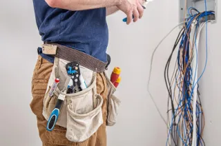 Tripping Circuit Breaker in Carlsbad Homes: Quick Fix or Emergency?