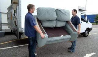 Furniture Removal: Finding the Easiest Solution for Suburban Families