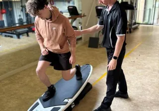 Surf Smarter, Recover Faster: How Physiotherapy Helps with Surfing Injuries in Cronulla