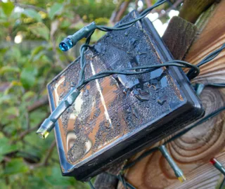 Solar-Powered Christmas Lights: Pros and Cons