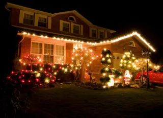 Our Honest Review of Commercial-Grade C9 Bulbs for Roofline Lighting