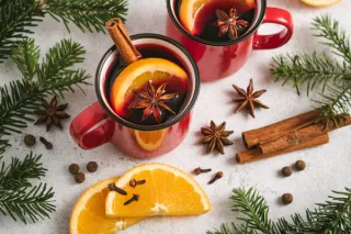 Mulled Juice for a Vibrantly Healthy Christmas