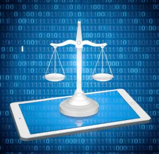 Balancing Transparency and Corporate Confidentiality in Crisis Communication