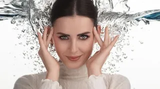 Glow Together: Join the MoDerm Beauty Community for Expert Tips, Inspiration, and Confidence.