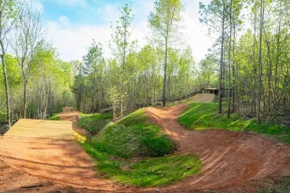 🚵♂️ Adventure Awaits: Ride, Hike, and Explore the Wild Beauty of Rocky Branch Park in Belmont, NC 🌿