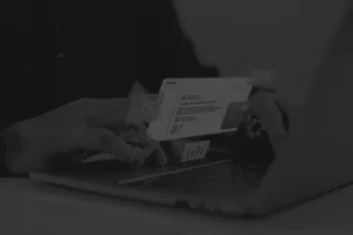 Eleva tu Negocio: La Sinergia entre Sitios Web Profesionales e Inteligencia Artificial