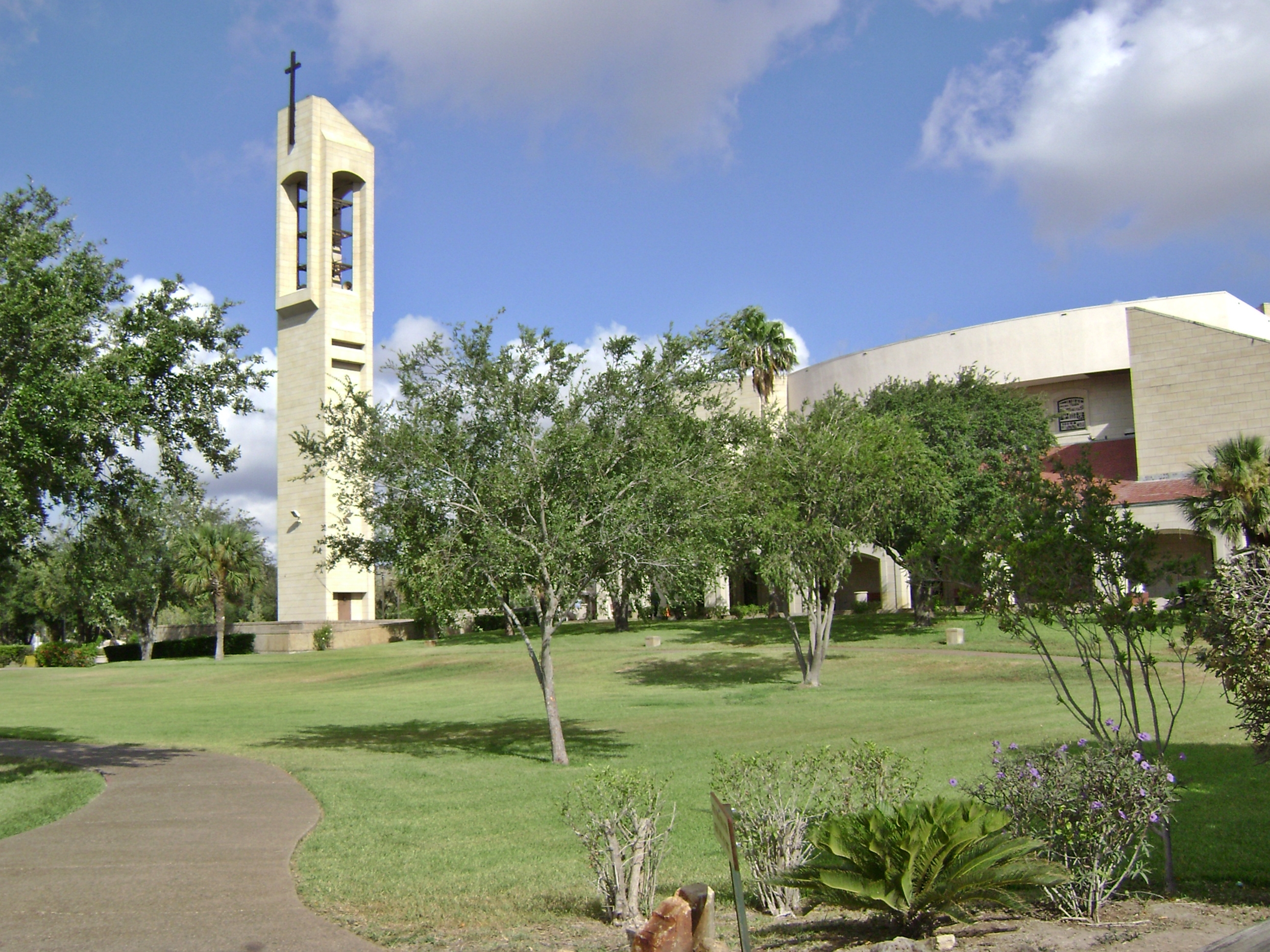 🌟 A Peaceful Pilgrimage in Mission, TX: The National Shrine of Our Lady of San Juan del Valle 🌟