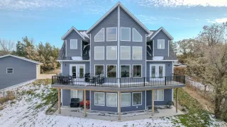 Drones make your listings. Here's How!