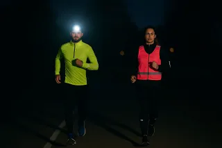 Hardlopen in het donker: tips voor veiligheid en zichtbaarheid
