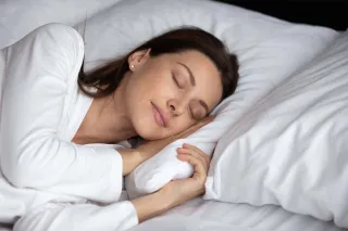 How to Improve Your Sleep Naturally with CBT for Insomnia
