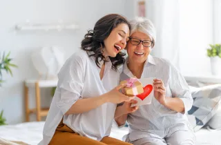 The Ultimate Mother's Day Gift Guide: Wellness Experiences She'll Actually Use