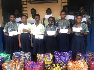 June 2022 Senior High School Students Receiving Money and Supplies