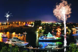 Experience the Magic of Holiday Boat Parades in Florida