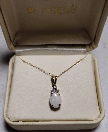 Ft. Worth estate sale with lots of vintage and antiques