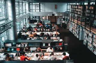 Why Modern Graduate Students Are Nothing Like Their Parents' Generation: Learning - or not - in the Information Age