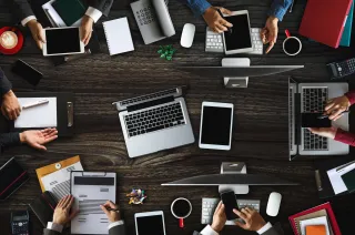 Comment réussir ses cold calls en 2025 sans sonner comme un vendeur