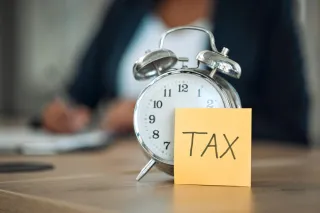 Last-Minute Tax Tips: Boost Your Refund & Cut Your Bill