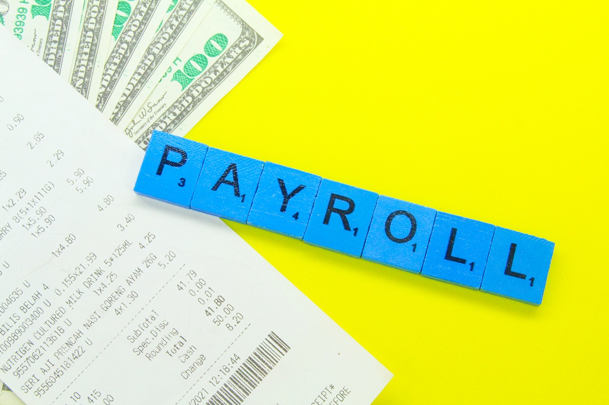 Achieving Efficiency: Streamline Payroll with Digital Tools
