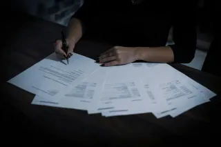 Key Tips for Cost-Effective Contractor Agreements in Home Building