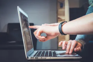 A B2B Guide to Leverage LinkedIn Effectively