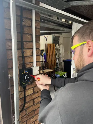 How to Find a Reliable Electrician in Kenilworth