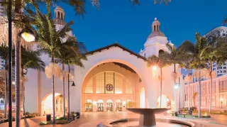 🚆All Aboard the Pacific Surfliner! Exploring San Diego’s Santa Fe Depot Like a Local