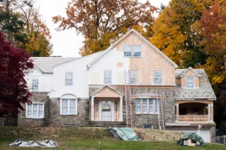 The Crucial Role of Prep Work in Achieving a Lasting Exterior Paint Job