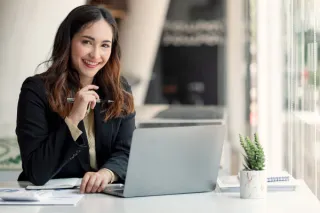 Navigating Real Estate License Types: Choosing the Right Fit for Your Career Goals