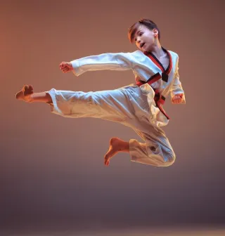 4 Ways Kids Develop Social Skills through Taekwondo