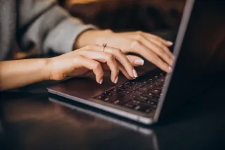 Best Free Images for Your Business Content In 2024