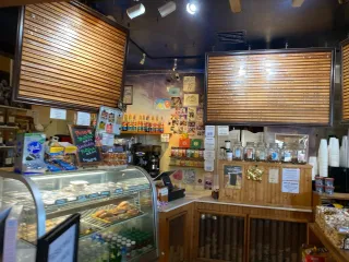 ☕🌴 Coffee Cartel: Redondo Beach’s Most Chill Coffee Hideout