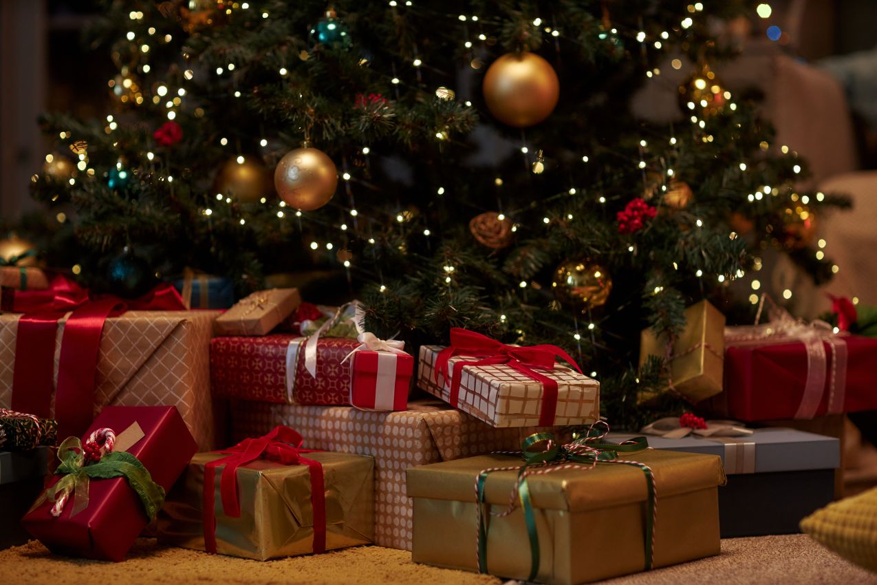 How to Get Through December When it's Nothing Like You Imagined