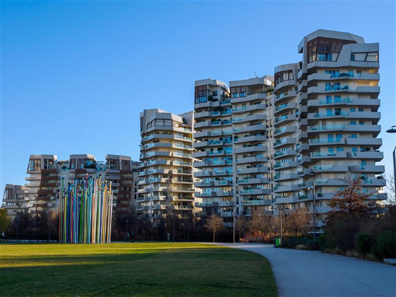 Pros and Cons of Buying a Condo: Everything You Need to Know