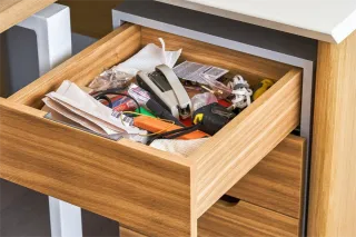 A Different Approach to De-Cluttering