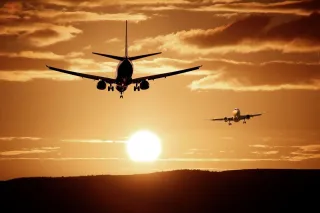 7 Tips to Score Cheap Flight Tickets and Travel Smart