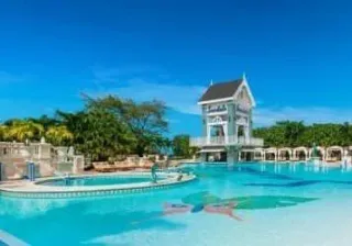 Explore the Best All-Inclusive Resorts with Travelmation