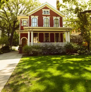 Why Older Chicago Homes Struggle to Stay Cool